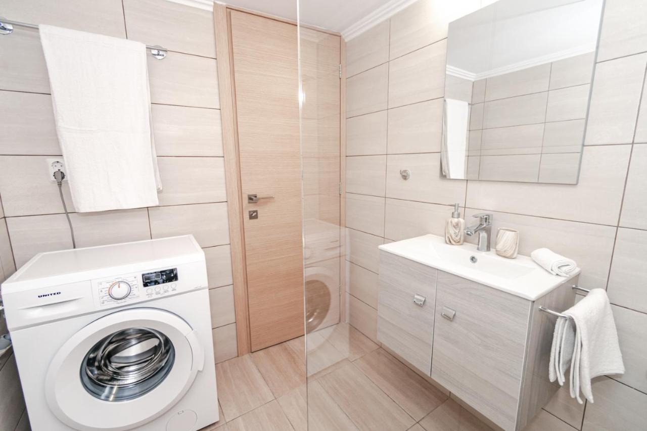 Chistina'S Brand New Apartment Kyparissia Exterior foto